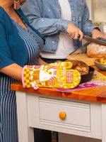 No I will never want your help Oven Glove - Funny gifts for Mums under £20 | Laughing Sisters UK
